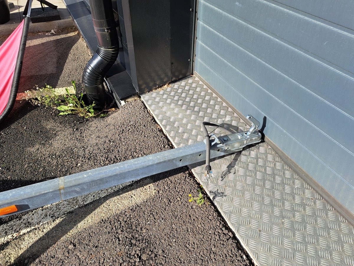 Muuli V600JET jettitraileri, Boat Store Finland Oy konkurssipesä