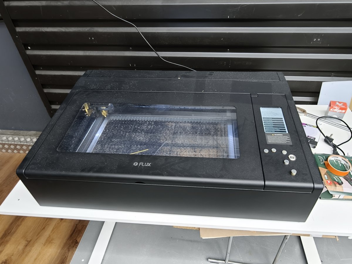 Beambox laser leikkuri, Loihti Oy konkurssipesä