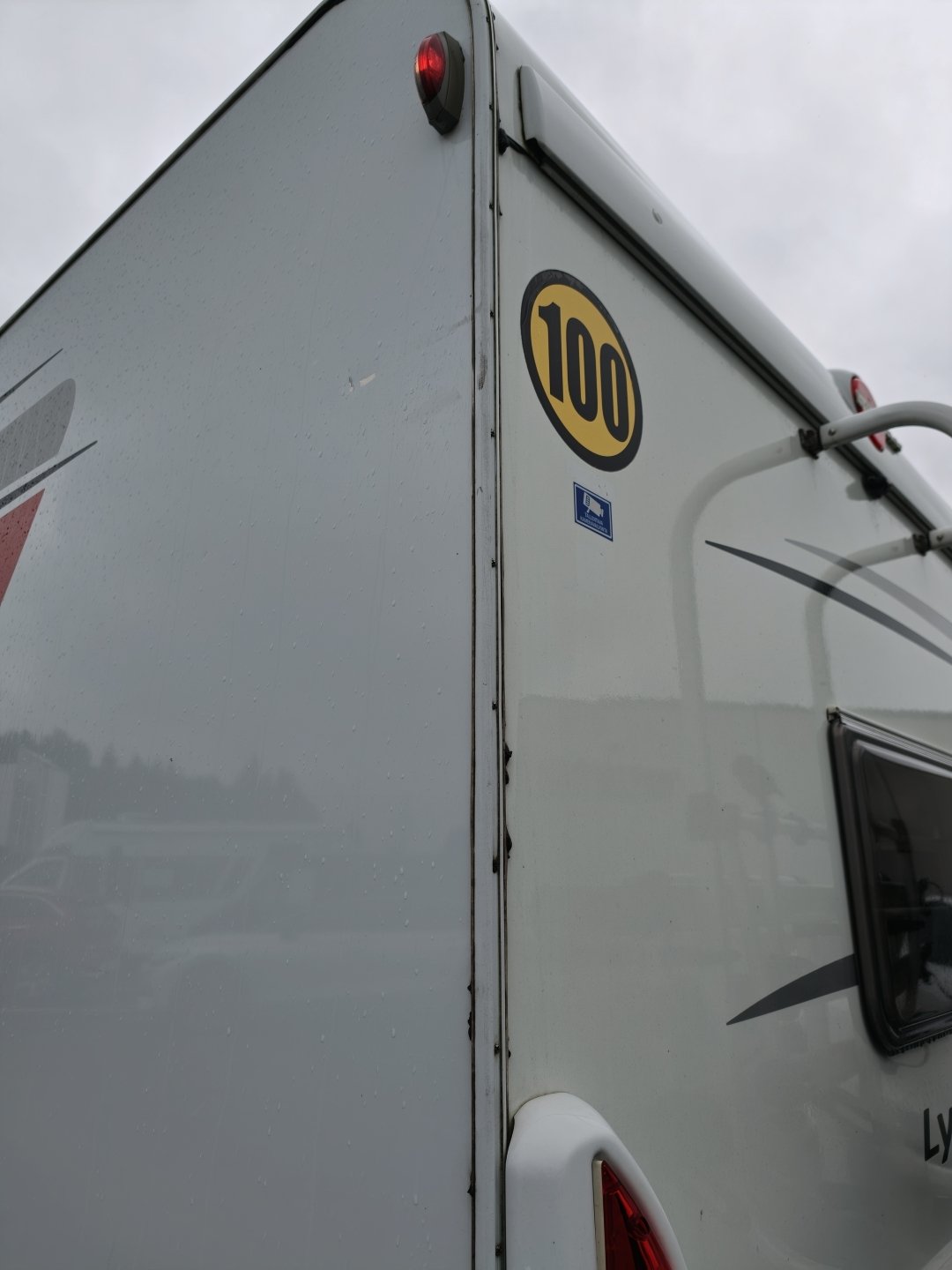 Burstner Lyseo Time A 660 Fiat 2,3 JTD 130 Multijet Alkovi UZX-736, Pro Perro Oy konkurssipesä