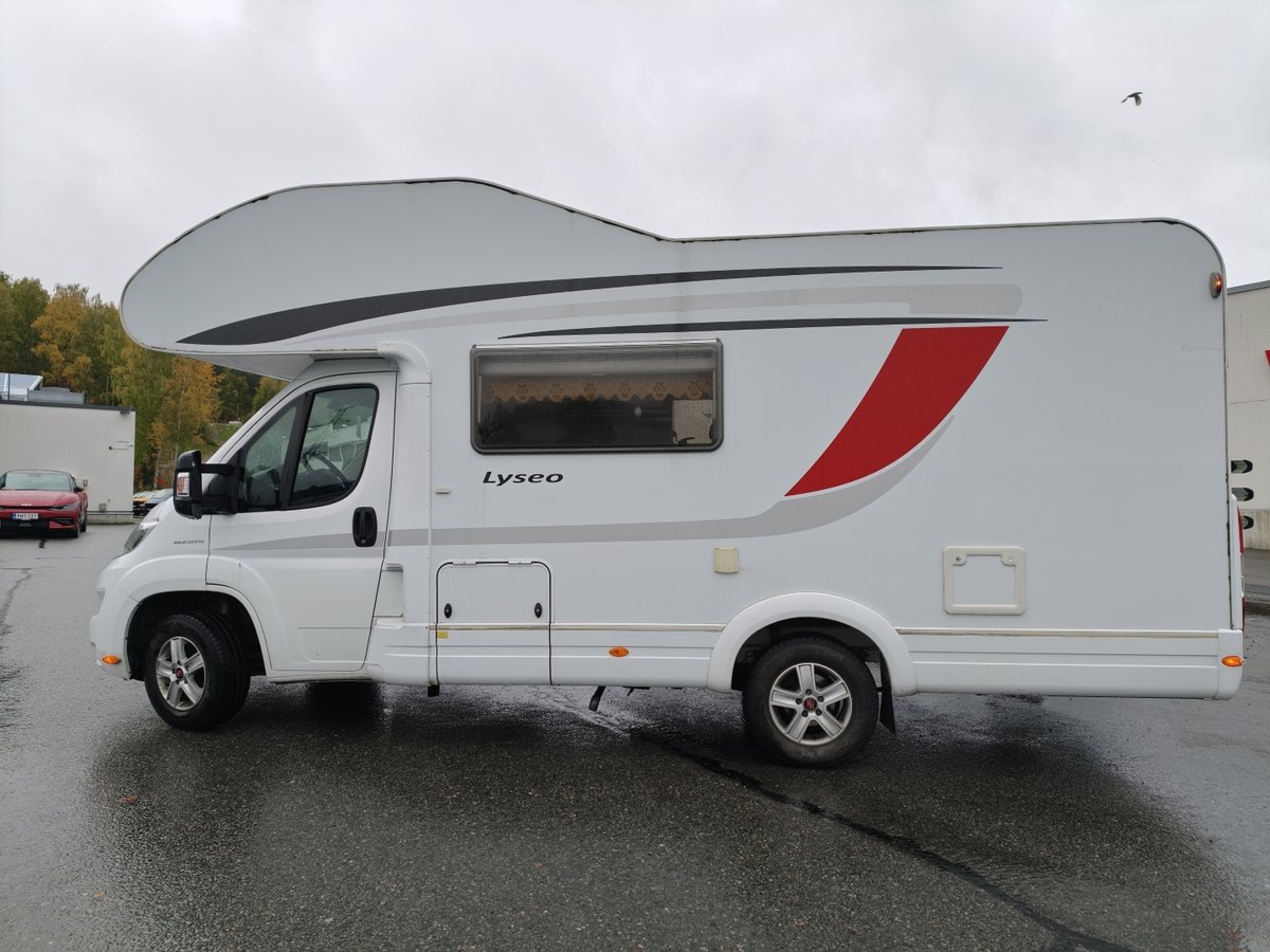 Burstner Lyseo Time A 660 Fiat 2,3 JTD 130 Multijet Alkovi UZX-736, Pro Perro Oy konkurssipesä