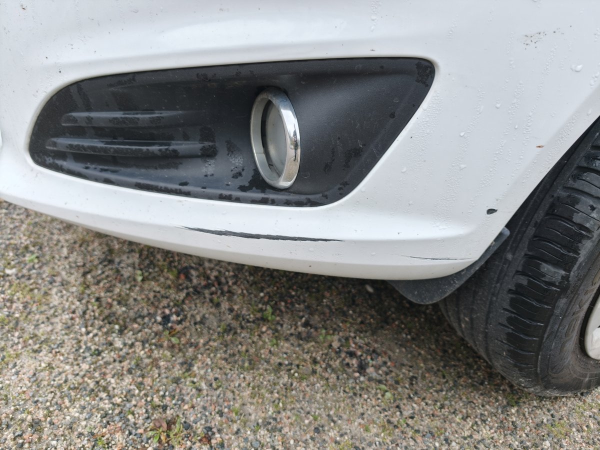 ZKB-393 Pakettiauto Ford FIESTA 1.2, Autoset Finland Oy konkurssipesä