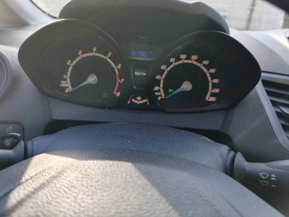 ZKB-393 Pakettiauto Ford FIESTA 1.2, Autoset Finland Oy konkurssipesä