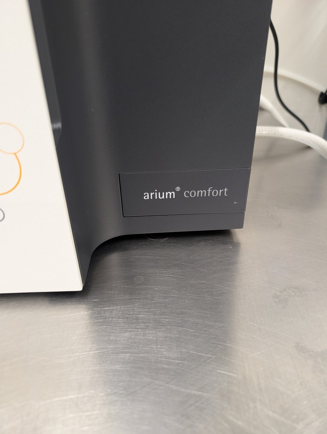 Arium Comfort veden puhdistuslaite, LabMaster Oy konkurssipesä