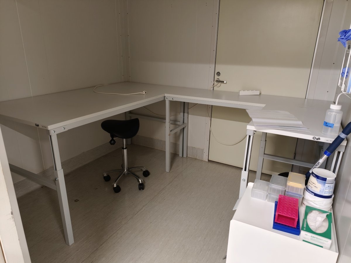 Treston työpöytäkokonaisuus, LabMaster Oy konkurssipesä