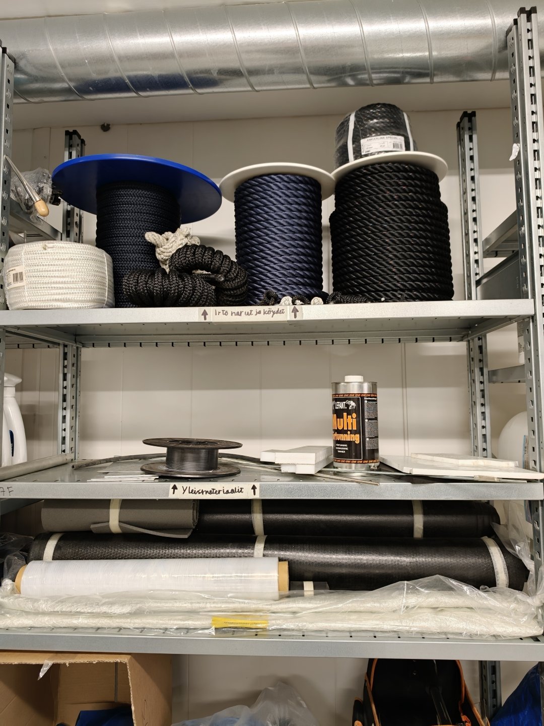 Sekalaisia veneilytarvikkeita ym., Boat Store Finland Oy konkurssipesä