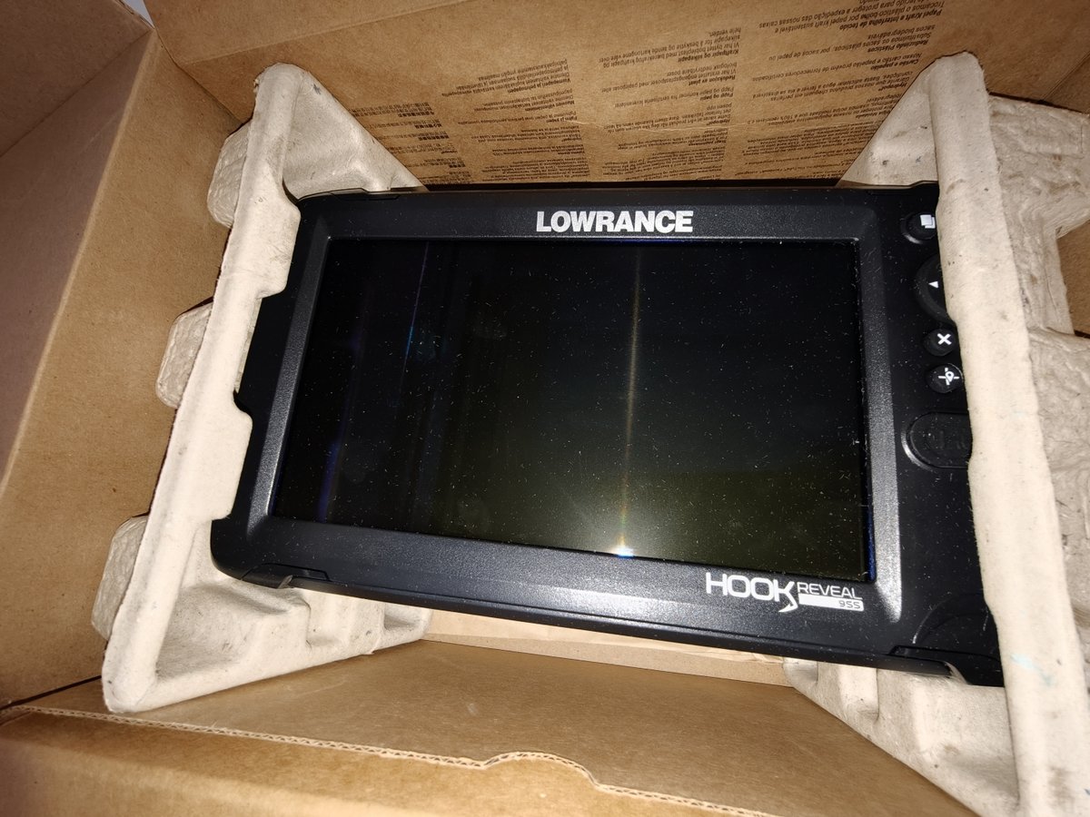 Lowrance Hook Reveal 9 kaikuluotain, Boat Store Finland Oy konkurssipesä