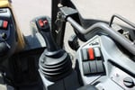 MECALAC AS900, -19 PYÖRÄKUORMAAJA, KÄÄNTYVÄ PUOMI (993-EAV)