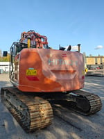 HITACHI ZX225USRLC-6, -18 KAIVINKONE