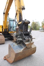 JCB JS130 HD, -04 KAIVINKONE