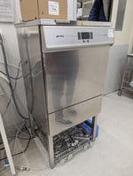 Smeg laboratorioastianpesukone, LabMaster Oy konkurssipesä