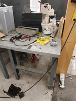 2 kpl työpöytiä, Boat Store Finland Oy konkurssipesä