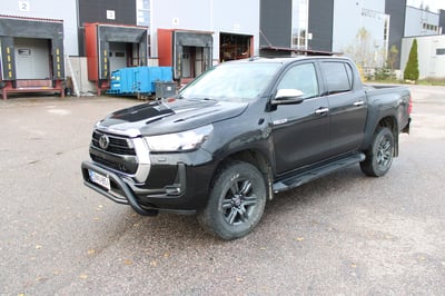 TOYOTA HILUX 2.8, -21 (ZNU-851)