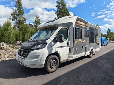 ZNE-833 Adria MATRIX 670SC 2.3