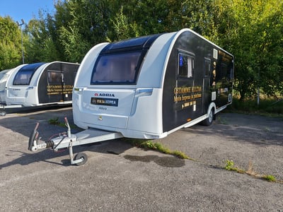 DLF-993 Asuntovaunu Adria Adora 613UT, Gold Store Finland Oy konkurssipesä