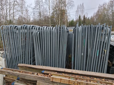 8 telinettä aitaa, Valicon Oy konkurssipesä